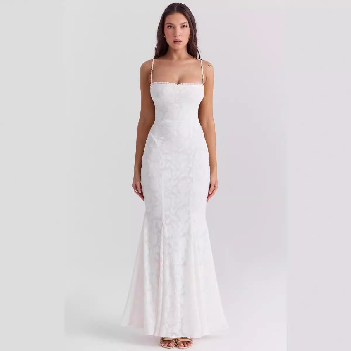 LUNA | Backless Body-Skimming Evening Dress