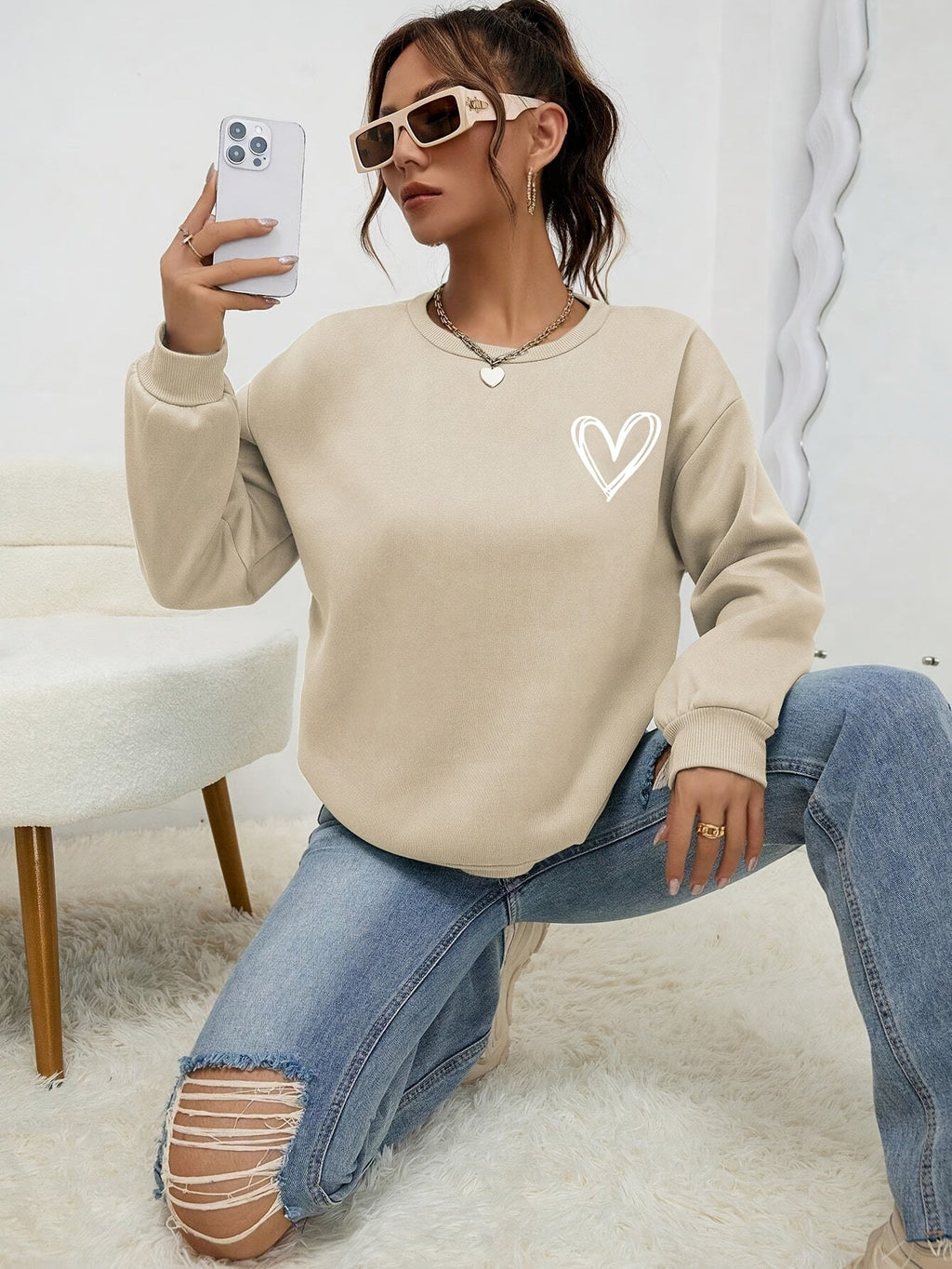 AUDRÉE | Minimalist Cozy Sweatshirt