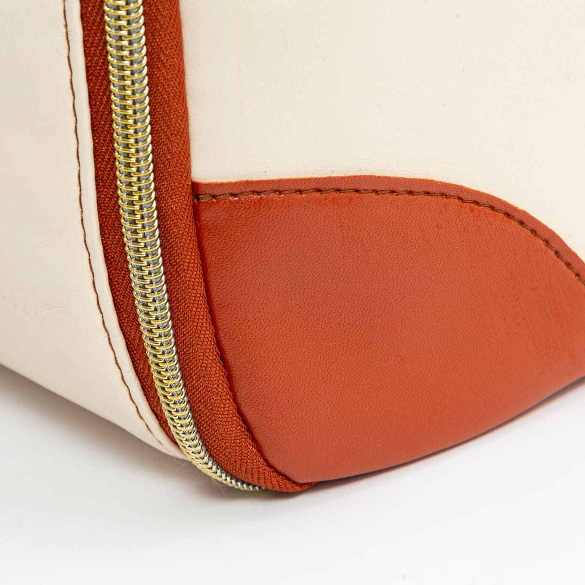 NOCHI | Luxury Carry-on Travel Bag