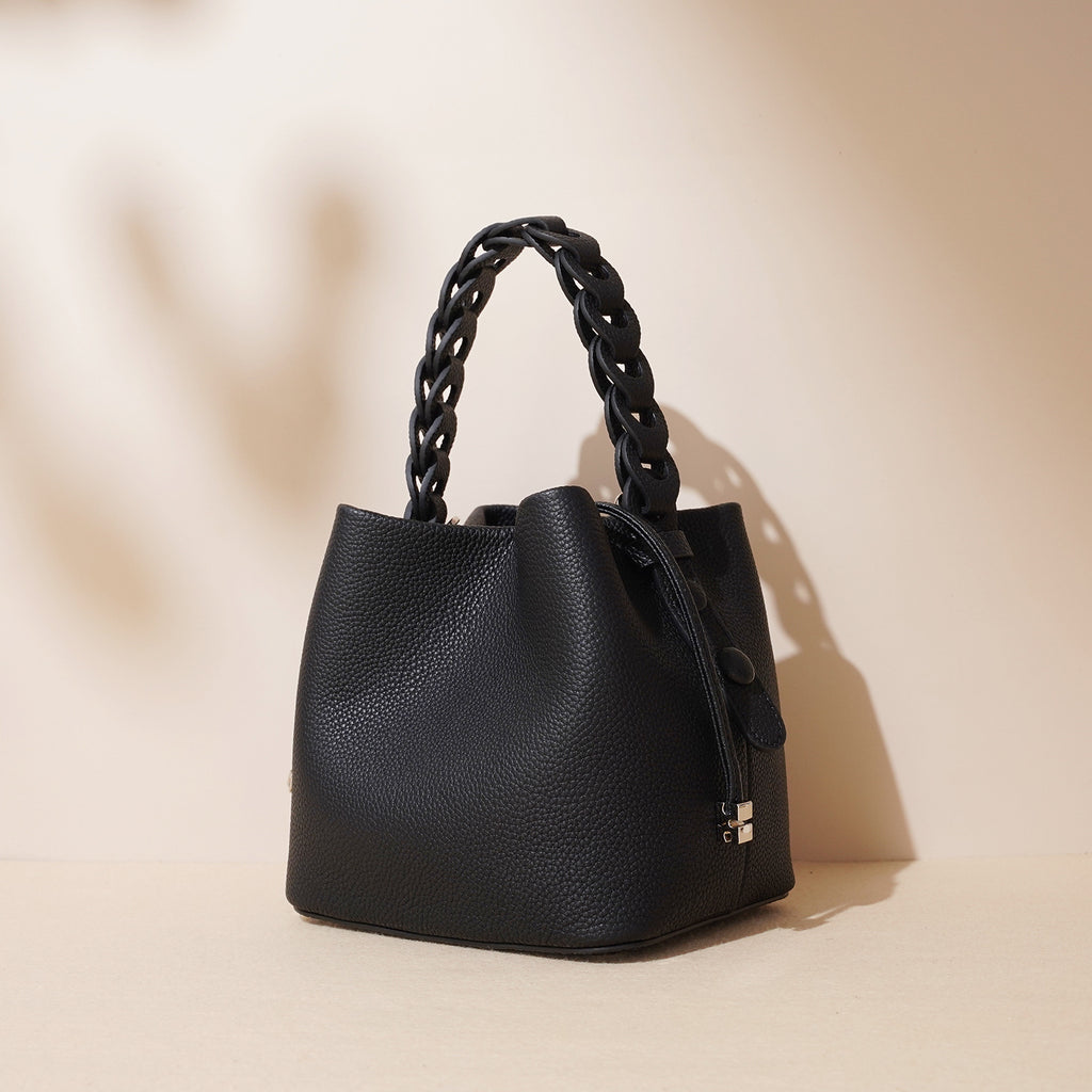 ELARA | Woven Leather Bucket Bag