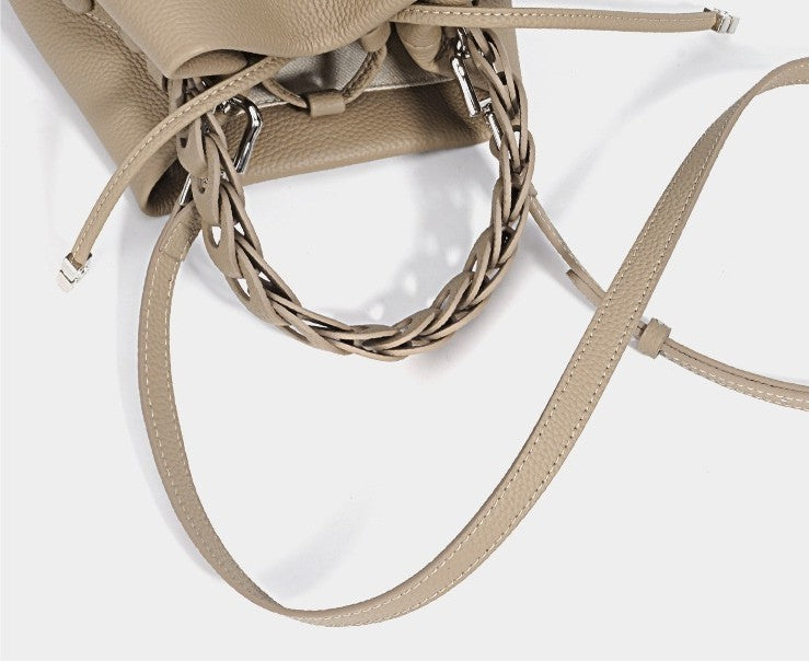 ELARA | Woven Leather Bucket Bag