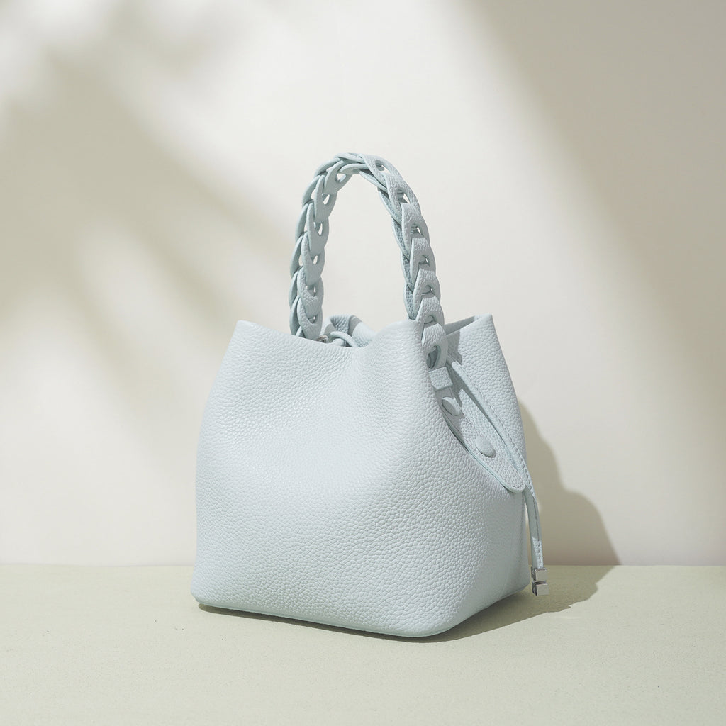 ELARA | Woven Leather Bucket Bag