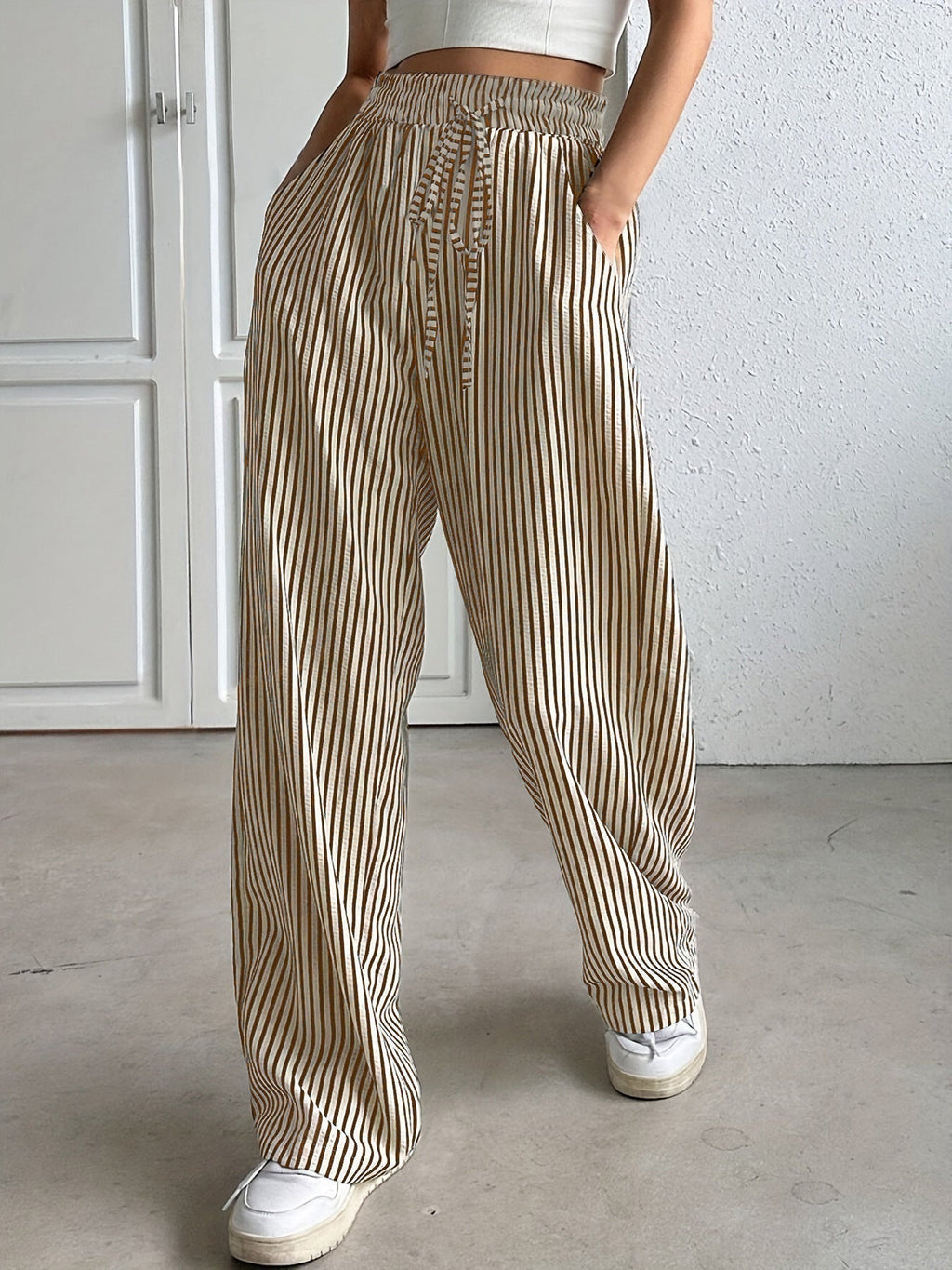 HOLLIS | Wide-Leg Striped Trousers