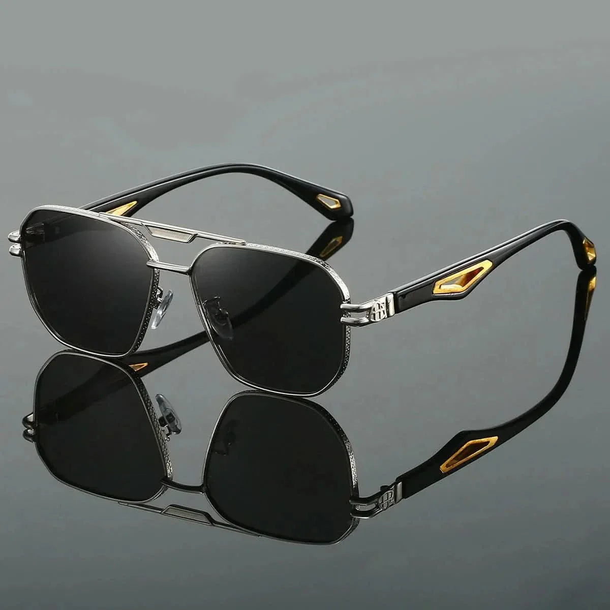 ORO EDGE | Gold Hexagonal Sunglasses | UV400 Gradient