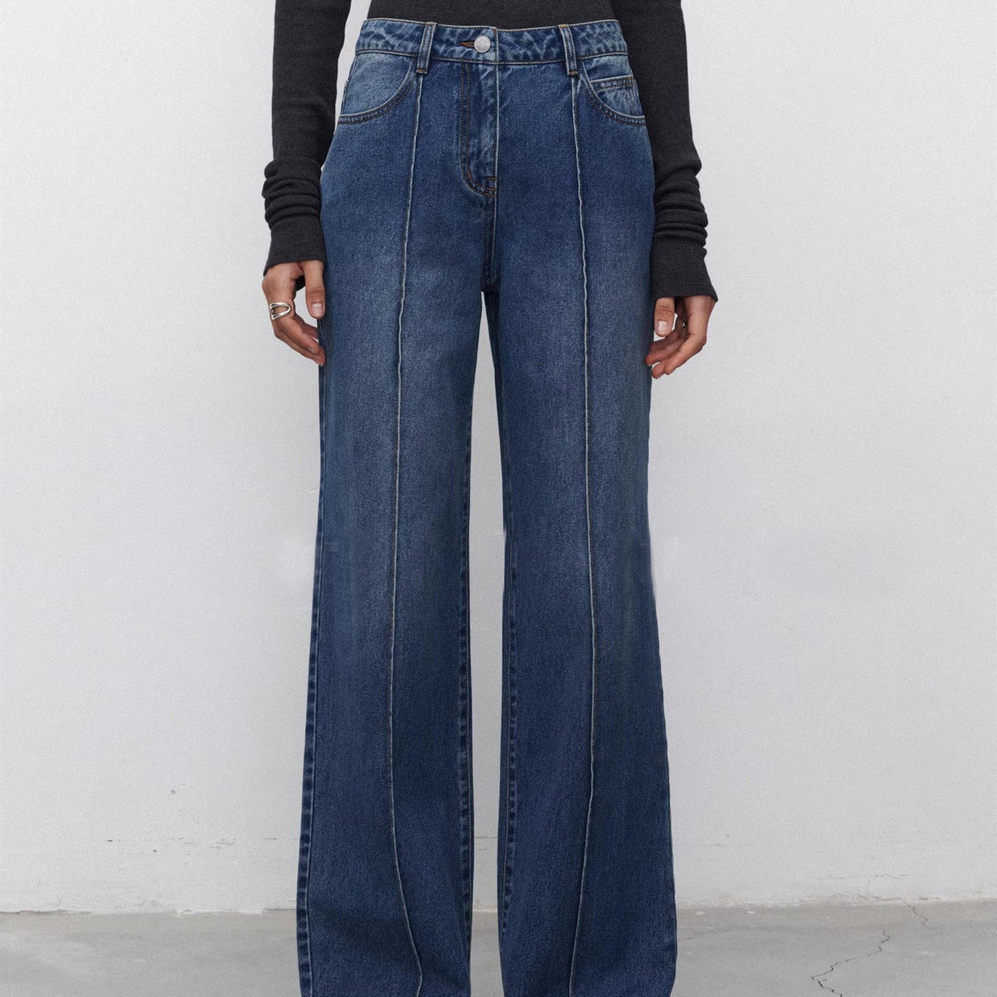RIVA | Sculpted Stitch Straight-Leg Denim Jeans for Women