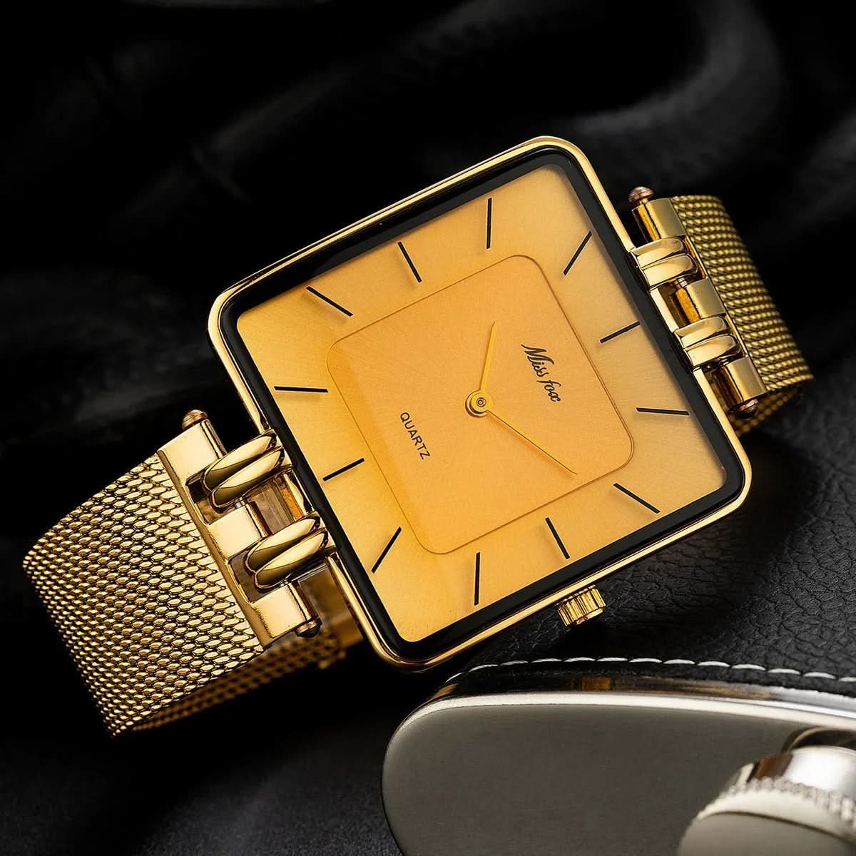 Olivine Quartz Watch