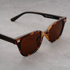 JAXON GRAIN | Wood-Grain Temple Square Sunglasses | UV400