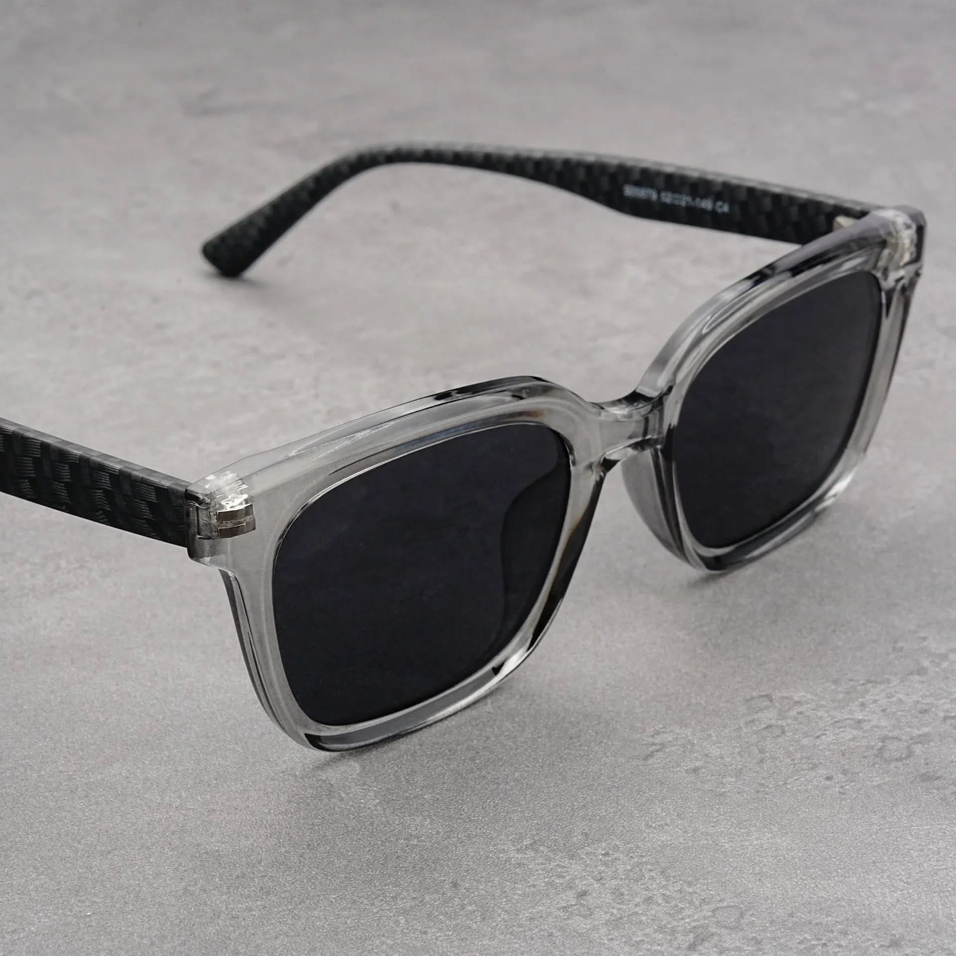 CARBON GRIP | Carbon Temple Wayfarer Sunglasses | UV400